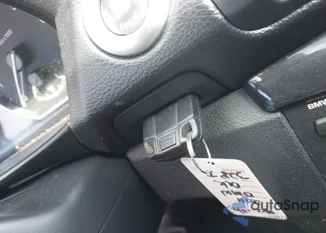 2011 BMW 128I z USA, uszkodzony, nr VIN WBAUP7C57BVK78586